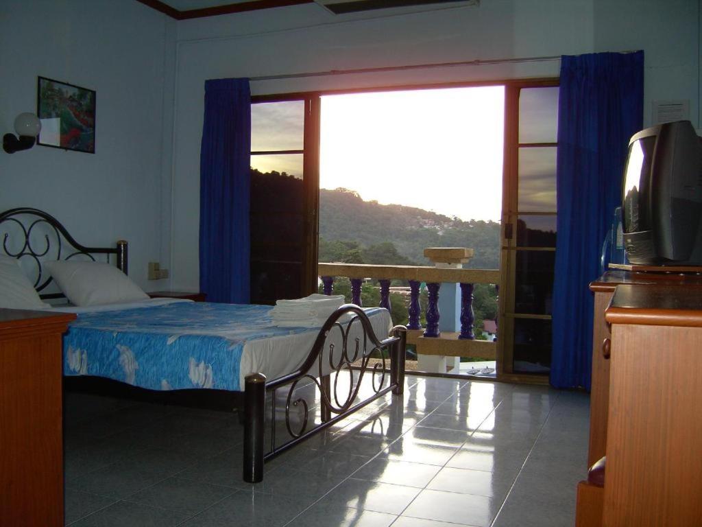 Oyo 851 On Hill Residence Patong Exteriér fotografie