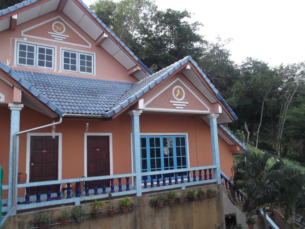 Oyo 851 On Hill Residence Patong Exteriér fotografie