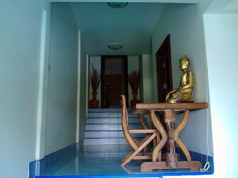 Oyo 851 On Hill Residence Patong Exteriér fotografie